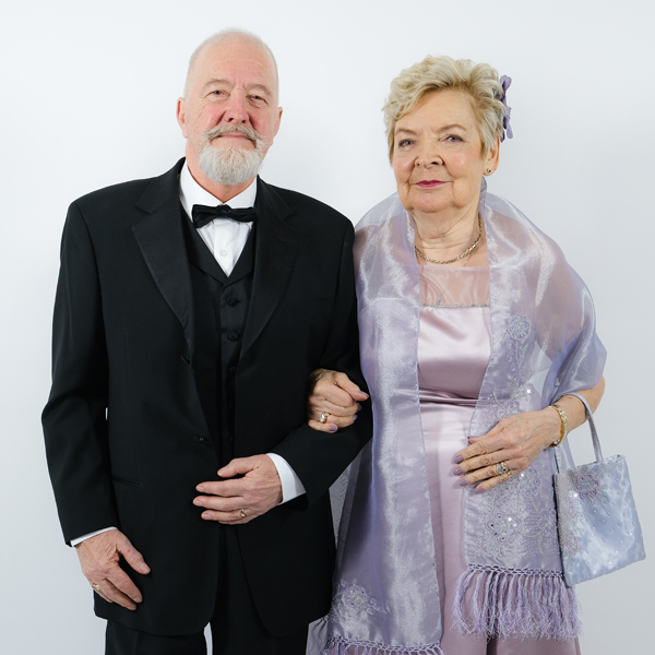 Aulis ja Anja Lundell yrityksen 40-vuotisjuhlatunnelmissa Aulis ja Anja Lundell yrityksen 40-vuotisjuhlatunnelmissa